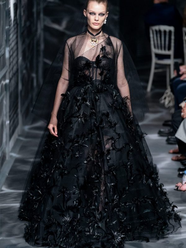 mvcmagazine-hautecotoure-Dior1