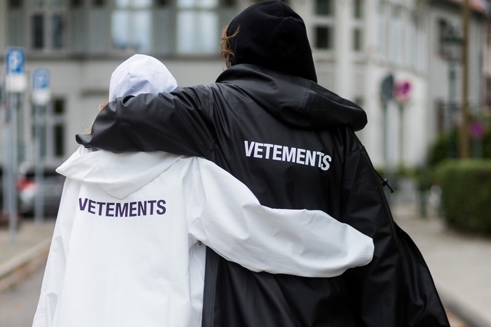 VETEMENTS AND THE IRONY ABOUT BITCOIN - THE LOOKBOOK • MVC Magazine