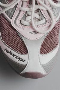 details balenciaga sneakers
