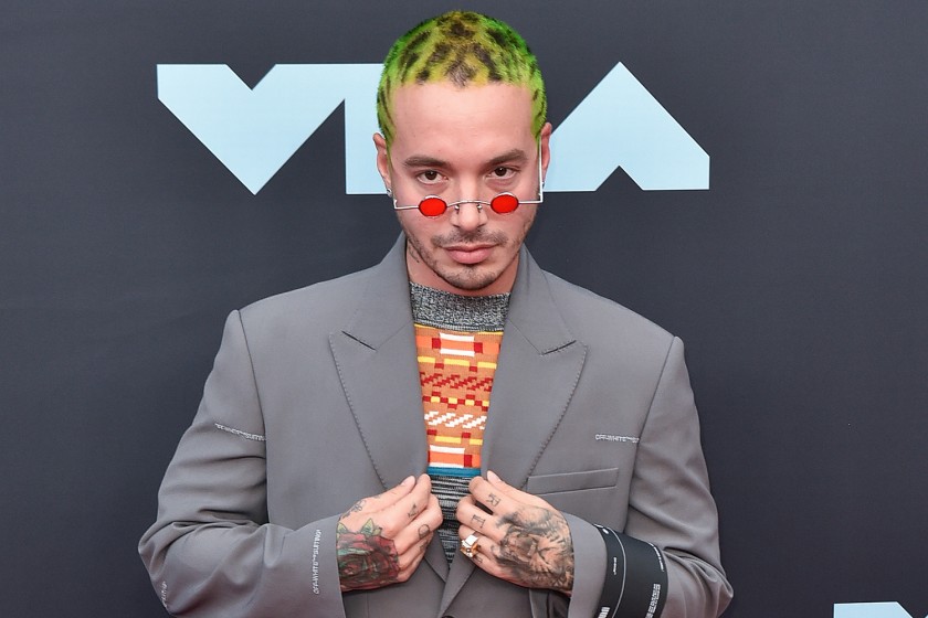 NEWARK, NEW JERSEY - AUGUST 26: Rapper J Balvin attends the 2019 MTV Video Music Awards red carpet at Prudential Center on August 26, 2019 in Newark, New Jersey. (Photo by Aaron J. Thornton/Getty Images)
