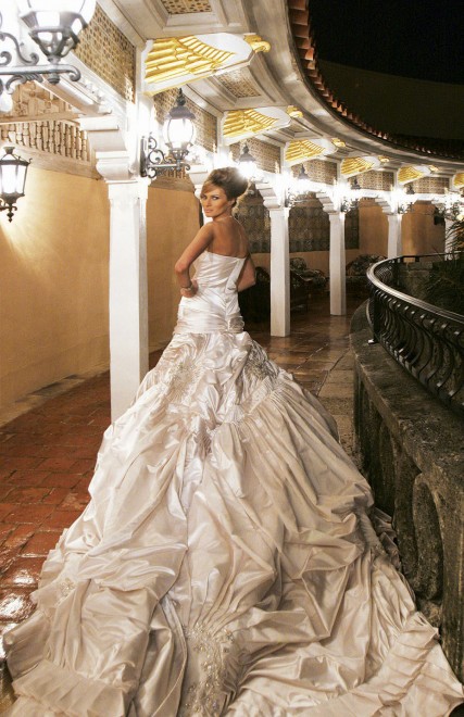 PALM BEACH, FL: Melania Trump in her wedding dress after marrying Donald Trump Sr. at The Mar-a-Lago Club in January 22, 2005 in Palm Beach, Florida. (Photo by Maring Photography/Getty Images/Contour by Getty Images)